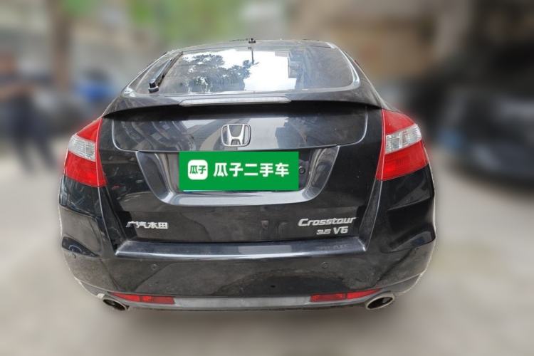 Used Honda Crosstour 2012 2.4L Prestige Edition Rear
