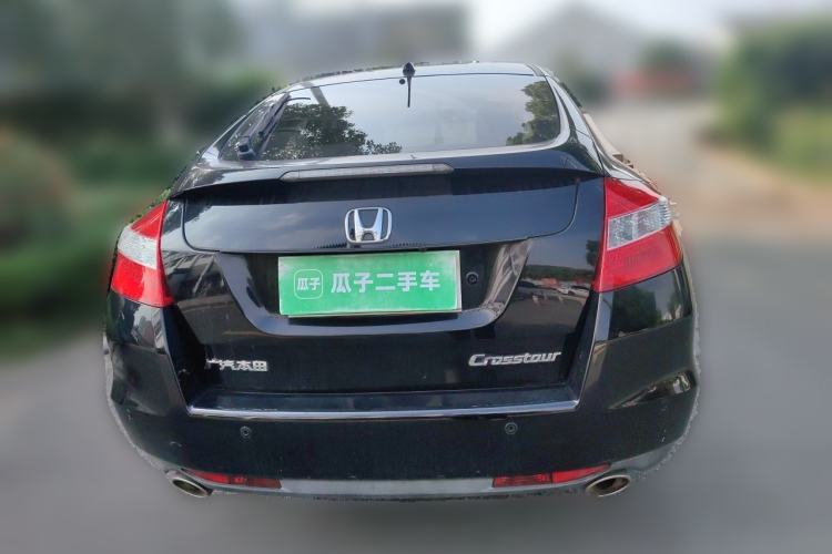 Used Honda Crosstour 2012 2.4L Luxury Edition Rear