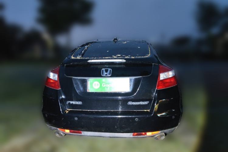 Used Honda Crosstour 2012 2.4L Luxury Edition Rear