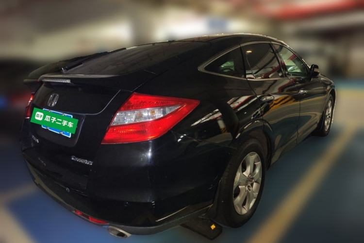 Used Honda Crosstour 2012 2.4L Luxury Edition Rear Right 45 Deg