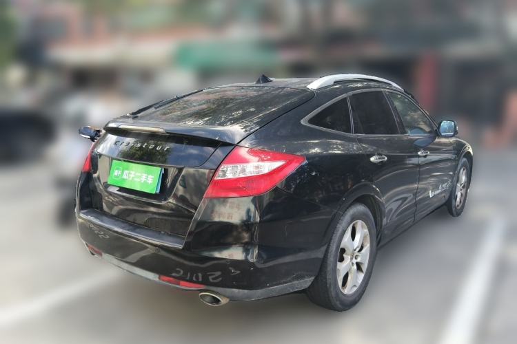 Used Honda Crosstour 2012 2.4L Luxury Edition Rear Right 45 Deg