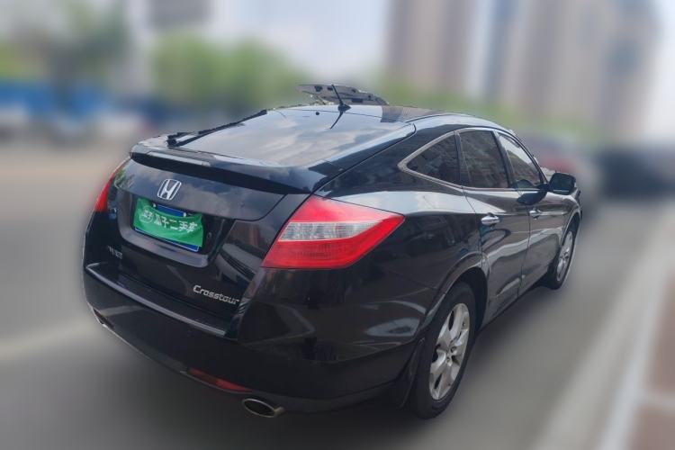 Used Honda Crosstour 2012 2.4L Luxury Edition Rear Right 45 Deg