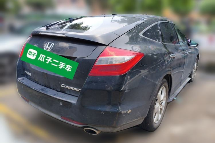 Used Honda Crosstour 2012 2.4L Luxury Edition Rear Right 45 Deg