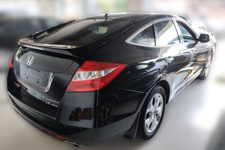 Used Honda Crosstour 2012 2.4L Luxury Edition Rear Right 45 Deg