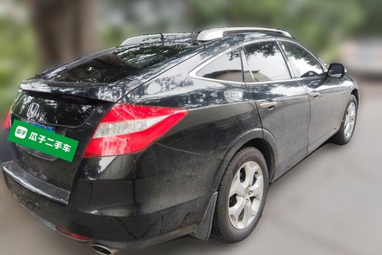 Used Honda Crosstour 2012 2.4L Luxury Edition Rear Right 45 Deg