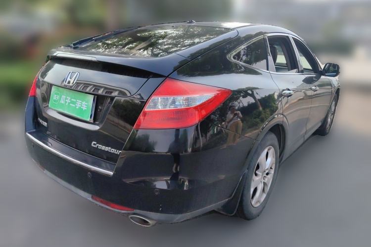 Used Honda Crosstour 2012 2.4L Luxury Edition Rear Right 45 Deg