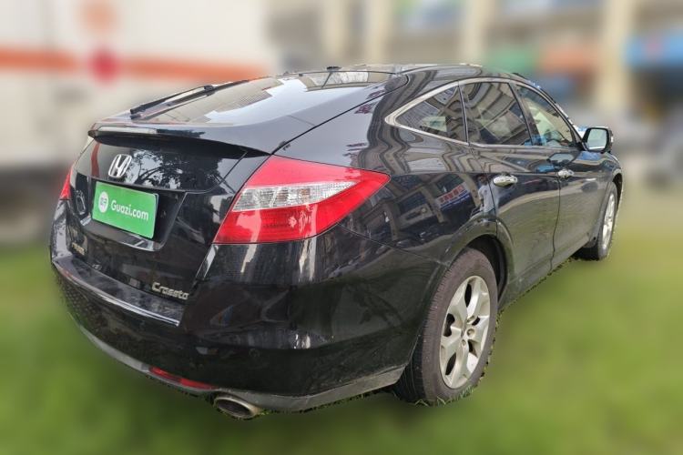 Used Honda Crosstour 2012 2.4L Luxury Edition Rear Right 45 Deg