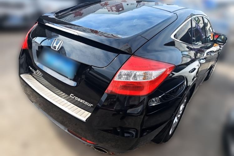 Used Honda Crosstour 2012 2.4L Luxury Edition Rear Right 45 Deg
