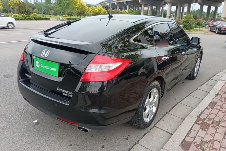 Used Honda Crosstour 2012 2.4L Luxury Edition Rear Right 45 Deg
