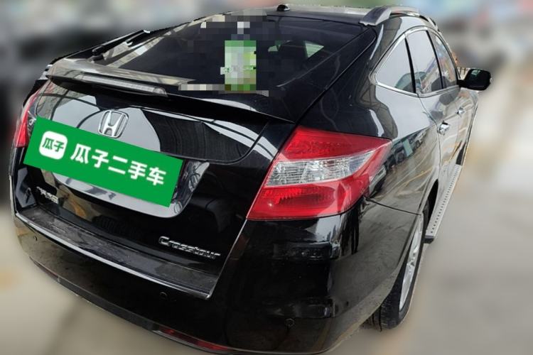Used Honda Crosstour 2012 2.4L Luxury Edition Rear Right 45 Deg