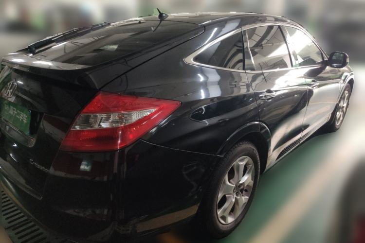 Used Honda Crosstour 2012 2.4L Luxury Edition Rear Right 45 Deg