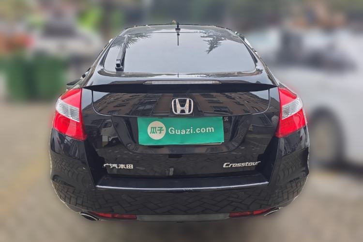 Used Honda Crosstour 2012 2.4L Luxury Edition Rear