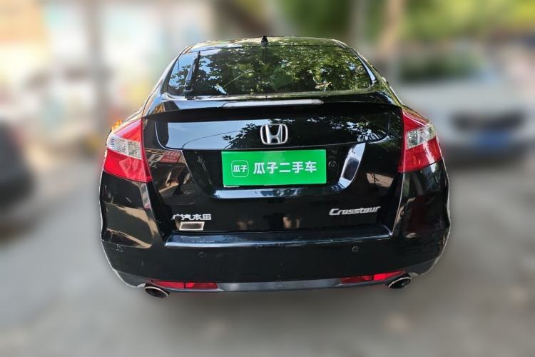 Used Honda Crosstour 2012 2.4L Luxury Edition Rear