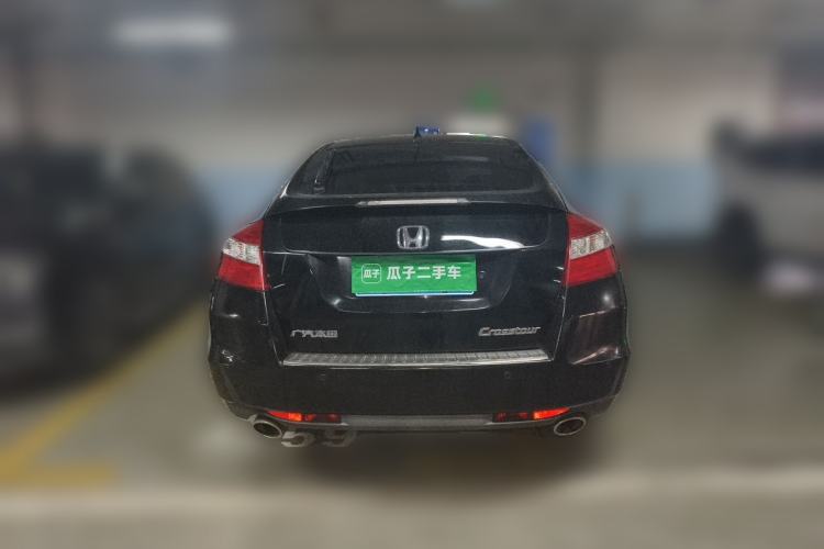 Used Honda Crosstour 2012 2.4L Luxury Edition Rear