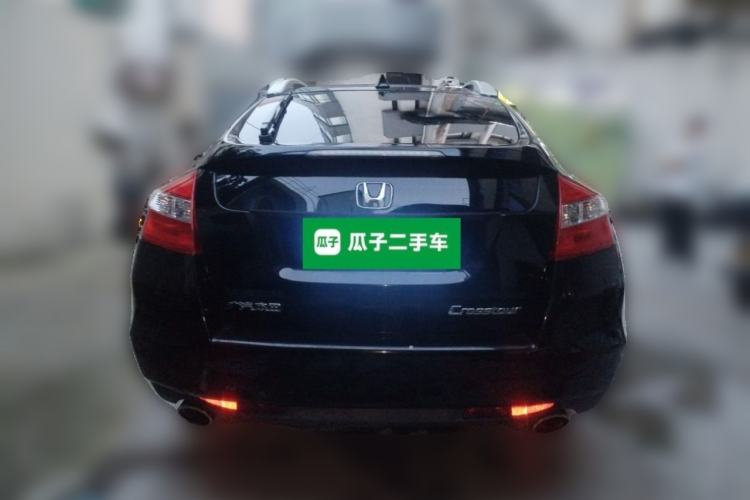 Used Honda Crosstour 2012 2.4L Luxury Edition Rear