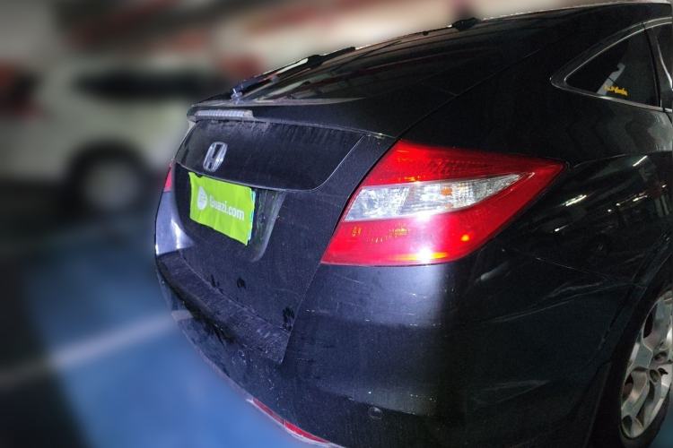 Used Honda Crosstour 2012 2.4L Luxury Edition Rear