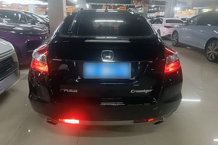 Used Honda Crosstour 2012 2.4L Luxury Edition Rear