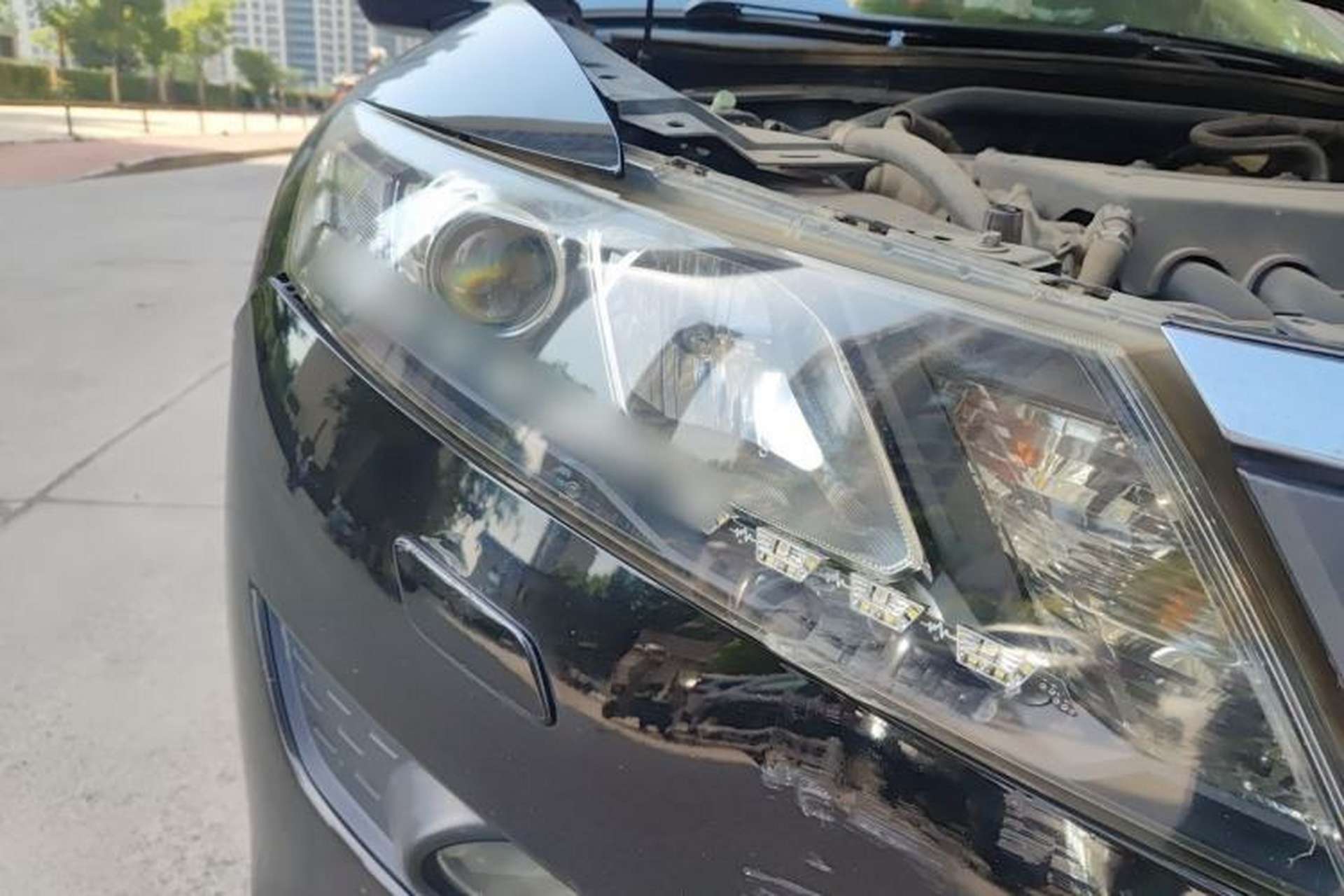 Used Honda Crosstour 2012 2.4L Luxury Edition Right Front Headlight
