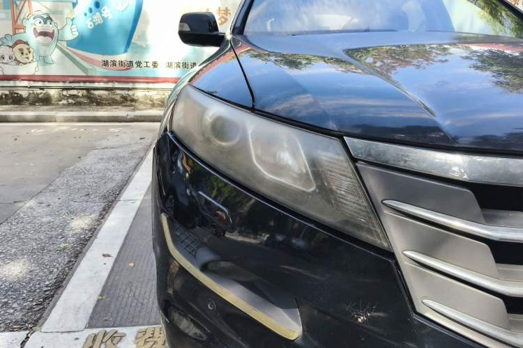 Used Honda Crosstour 2012 2.4L Luxury Edition Right Front Headlight