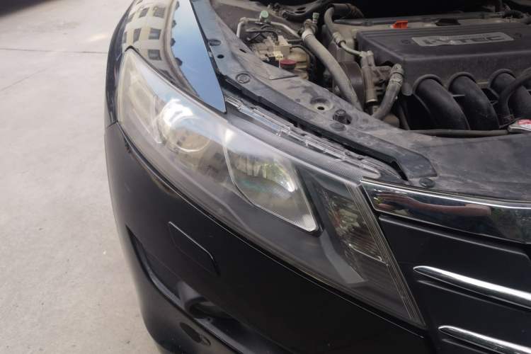 Used Honda Crosstour 2012 2.4L Luxury Edition Right Front Headlight