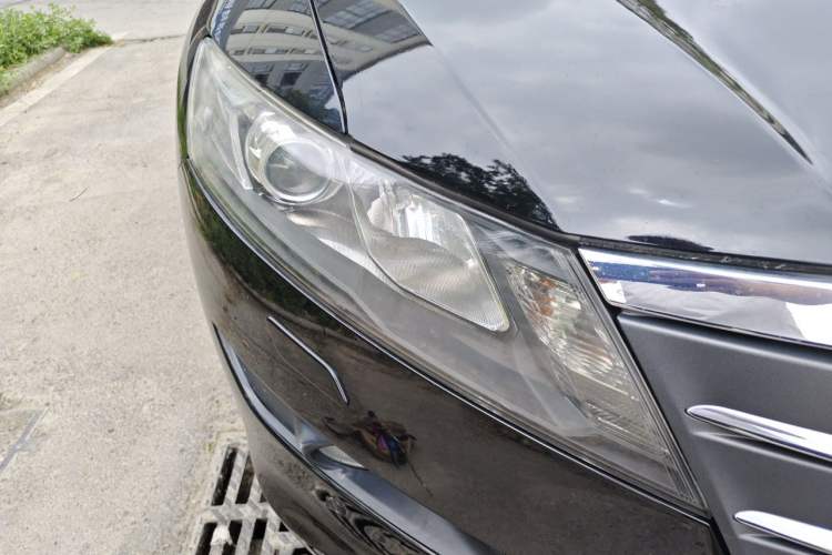 Used Honda Crosstour 2012 2.4L Prestige Edition Right Front Headlight