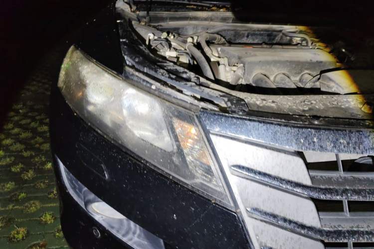 Used Honda Crosstour 2012 2.4L Luxury Edition Right Front Headlight