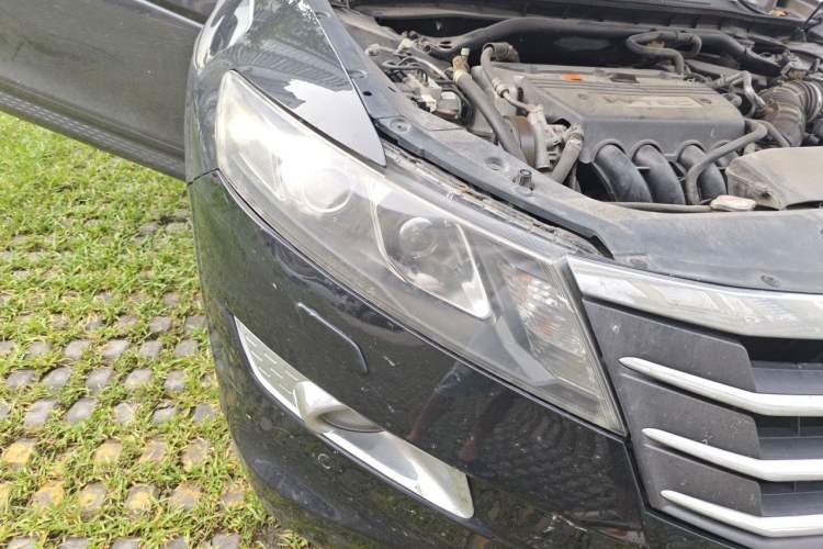 Used Honda Crosstour 2012 2.4L Luxury Edition Right Front Headlight