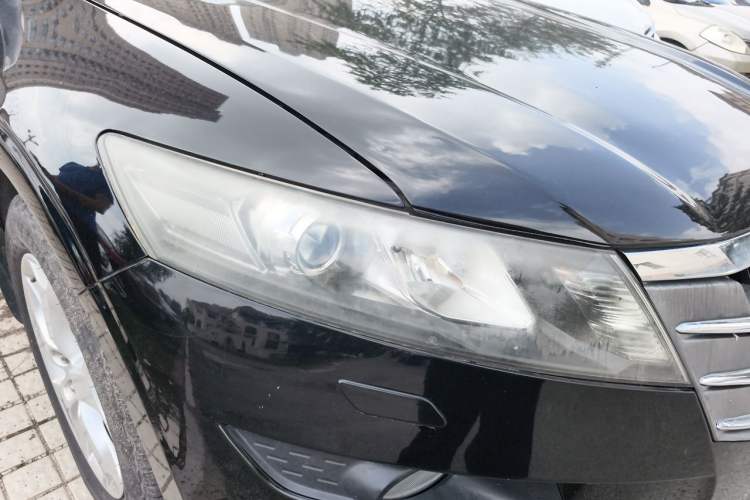 Used Honda Crosstour 2012 2.4L Luxury Edition Right Front Headlight