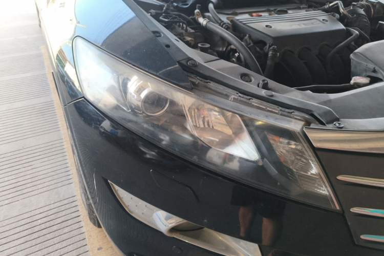 Used Honda Crosstour 2012 2.4L Luxury Edition Right Front Headlight