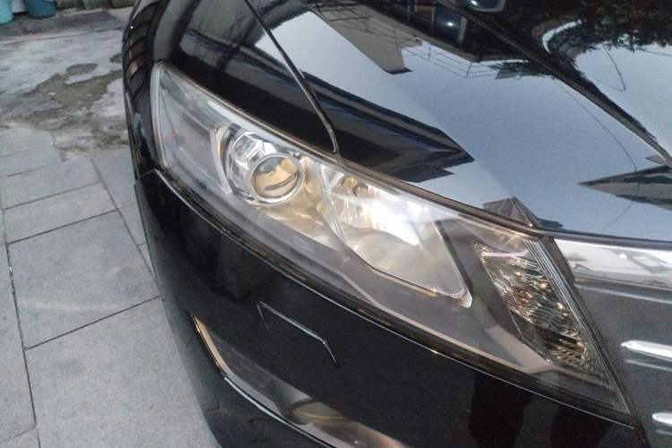 Used Honda Crosstour 2012 2.4L Luxury Edition Right Front Headlight