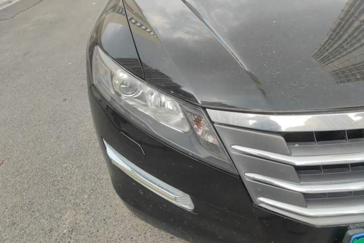 Used Honda Crosstour 2012 2.4L Luxury Edition Right Front Headlight