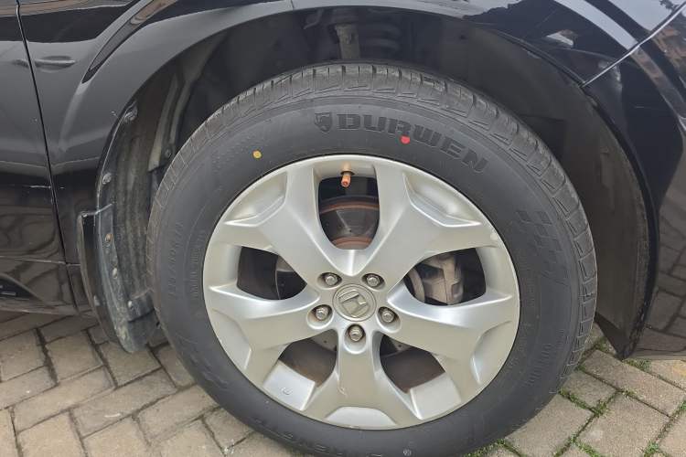 Used Honda Crosstour 2012 2.4L Luxury Edition Right Front Wheel Hub