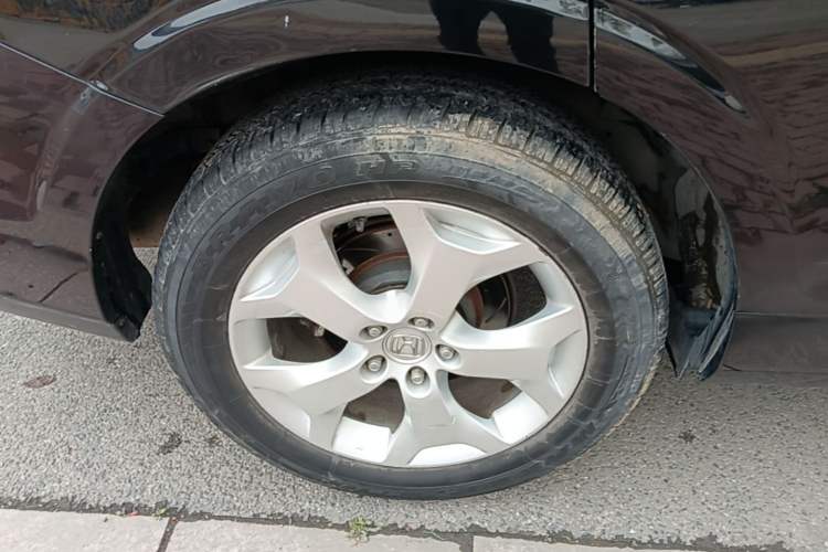 Used Honda Crosstour 2012 2.4L Luxury Edition Right Rear Wheel Hub
