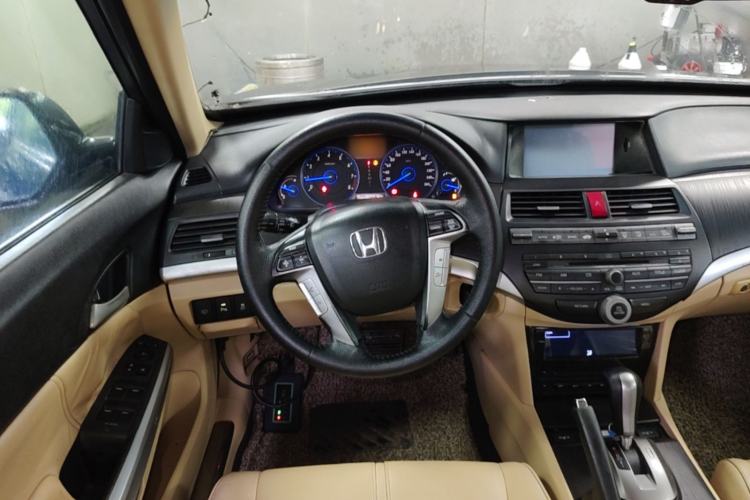 Used Honda Crosstour 2012 2.4L Luxury Edition Steering Wheel