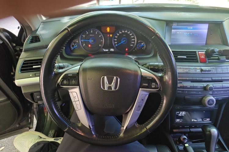 Used Honda Crosstour 2012 2.4L Luxury Edition Steering Wheel