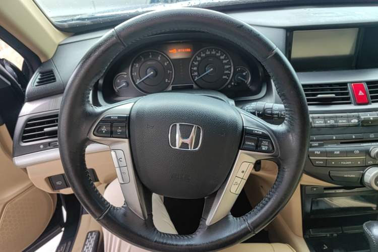 Used Honda Crosstour 2012 2.4L Luxury Edition Steering Wheel