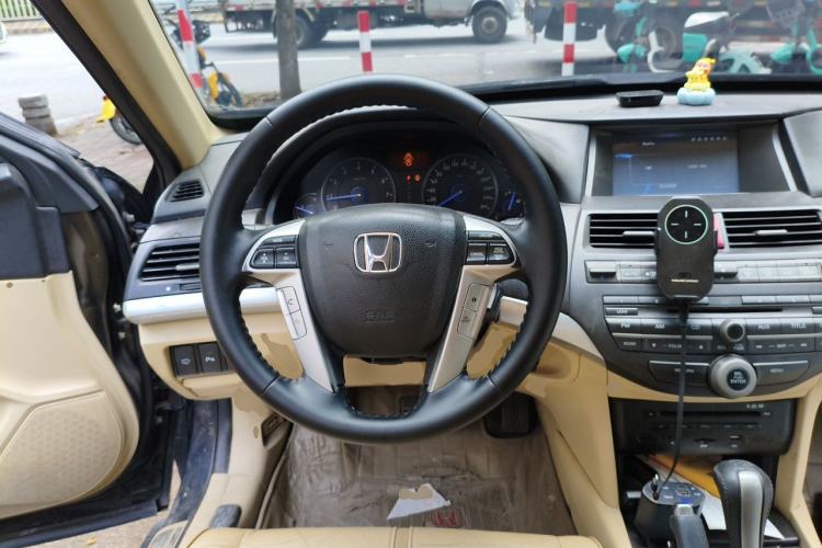 Used Honda Crosstour 2012 2.4L Luxury Edition Steering Wheel