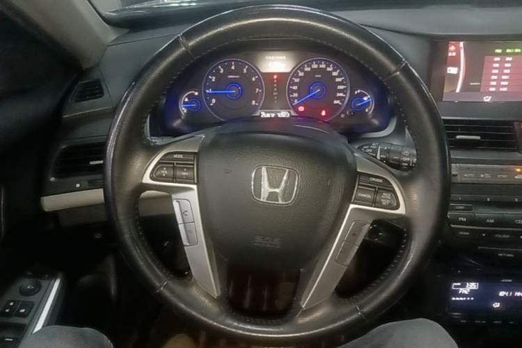Used Honda Crosstour 2012 2.4L Luxury Edition Steering Wheel