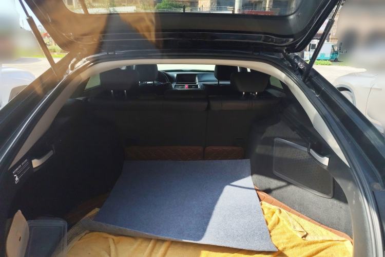 Used Honda Crosstour 2012 2.4L Prestige Edition Trunk