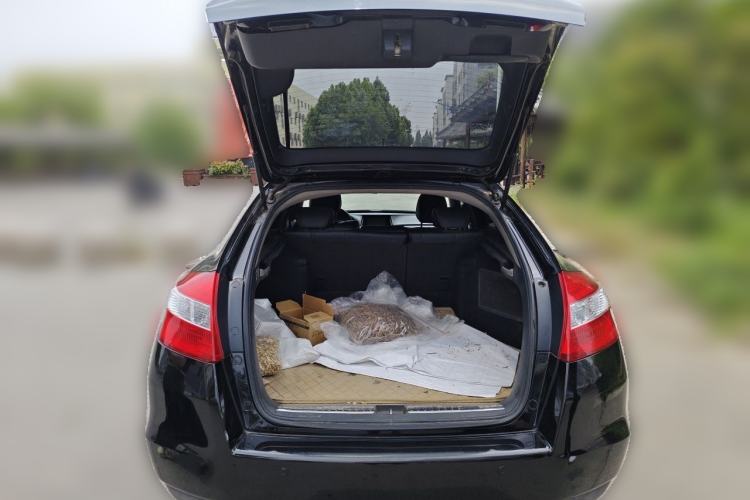 Used Honda Crosstour 2012 2.4L Prestige Edition Trunk