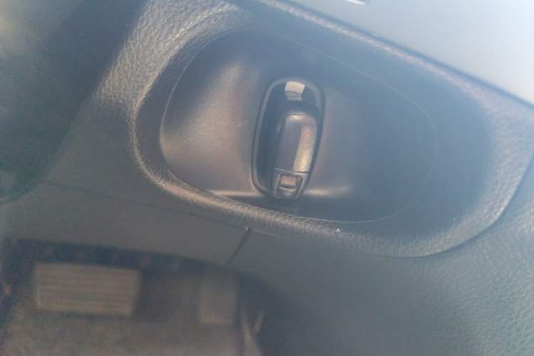 Used Honda Crosstour 2012 2.4L Prestige Edition Vehicle Key