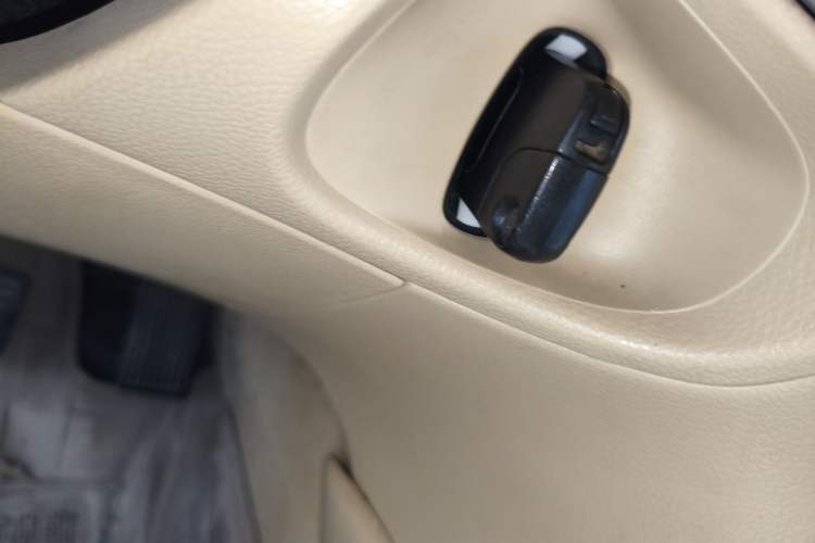 Used Honda Crosstour 2012 2.4L Luxury Edition Vehicle Key