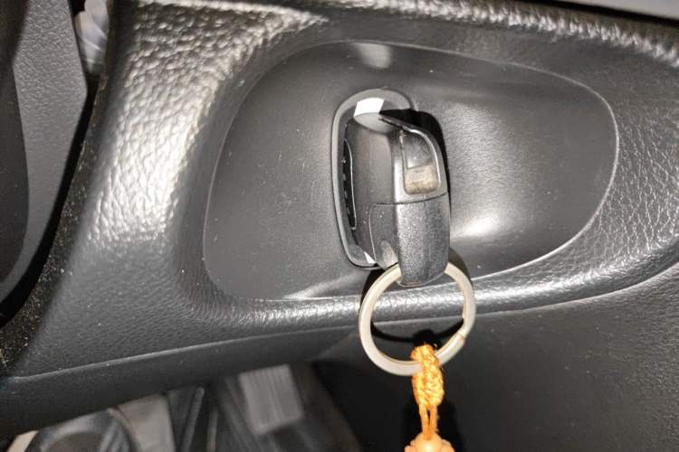 Used Honda Crosstour 2012 2.4L Luxury Edition Vehicle Key