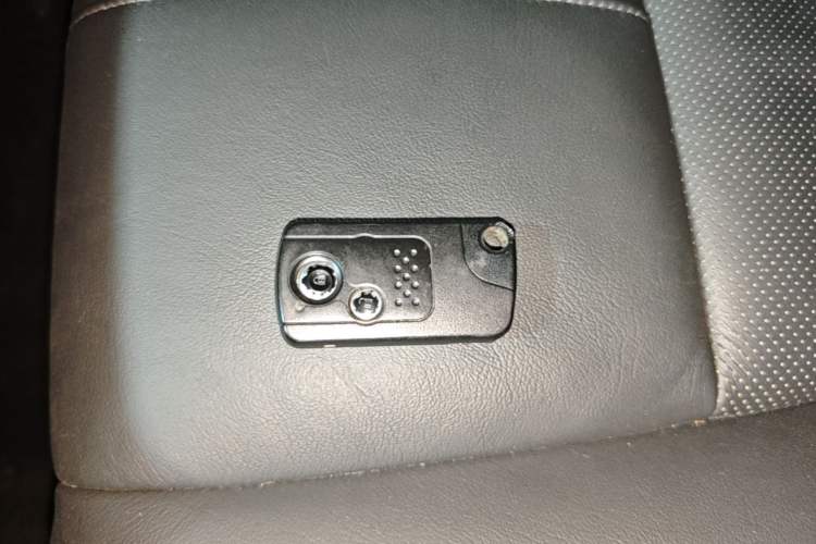 Used Honda Crosstour 2012 2.4L Luxury Edition Vehicle Key