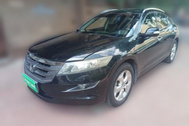 Ojetý Honda Crosstour 2012 2.4L Luxury Edition