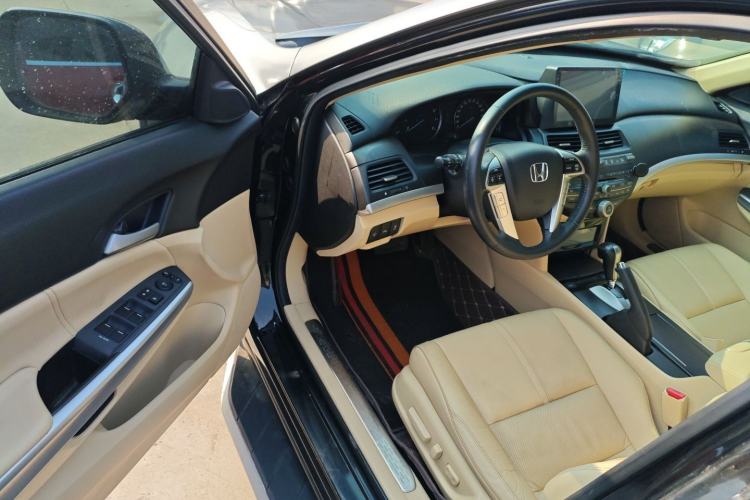Used Honda Crosstour 2012 2.4L Luxury Edition Driver Seat