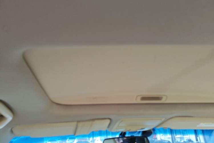 Used Honda Crosstour 2012 2.4L Luxury Edition Headliner