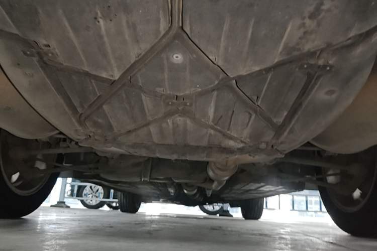 Used Honda Crosstour 2012 2.4L Luxury Edition Chassis Rear