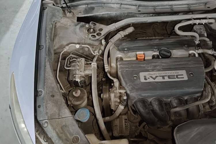 Used Honda Crosstour 2012 2.4L Luxury Edition Engine Bay Right