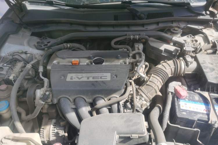 Used Honda Crosstour 2012 2.4L Luxury Edition Engine Bay